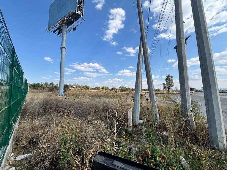 Terreno en Venta sobre Carretera México - Querétaro, San Juan del Río miniatura 16