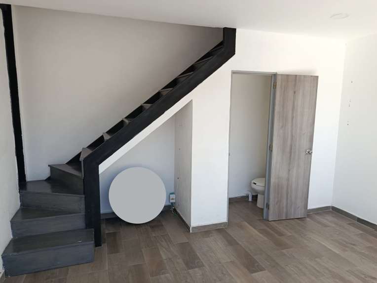 Local en Renta en Plaza Master Peñuelas, Querétaro – Planta Baja miniatura 2