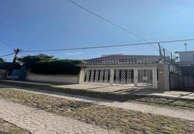 Casa en Venta en Álamos 3a. Sección, Querétaro - Zona Céntrica miniatura 3