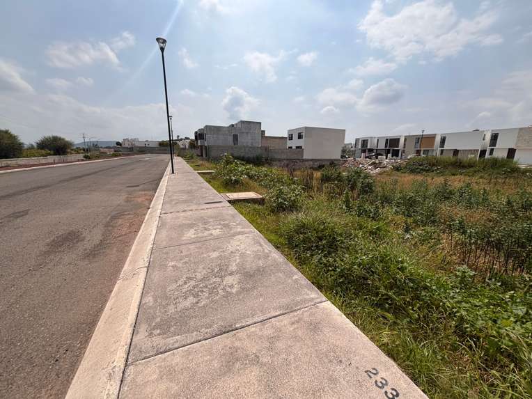 Terrenos en Venta en Condominio VIU Panorama, El Marqués, Querétaro miniatura 6