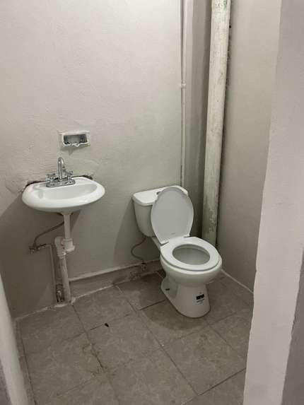 Bodegas en Venta en la Central de Abastos, Querétaro miniatura 14