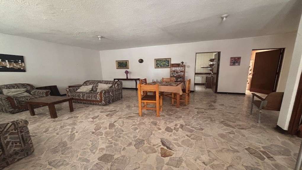 Casa en Esquina de 1 Piso en Venta en Fraccionamiento Santiago, Querétaro miniatura 5