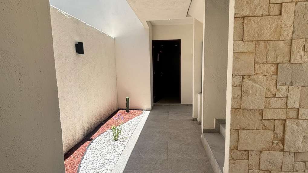 Departamento en Renta en Planta Baja - La Vista Residencial, Querétaro miniatura 2