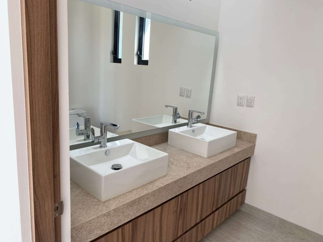 Casa en Venta con 4 Recámaras - Residencial Portanova, El Pueblito, Querétaro miniatura 17