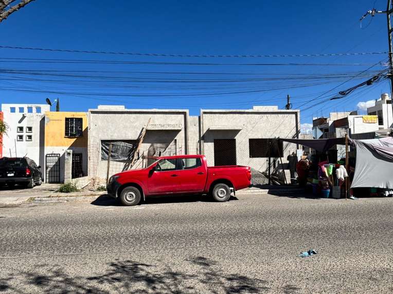 2 Locales Comerciales en Renta en La Pradera, Querétaro miniatura 2