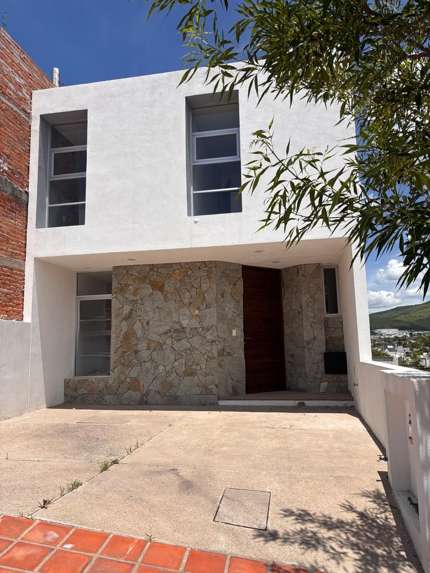Casa en Venta en Pedregal de Schoenstatt, Corregidora, Querétaro miniatura 4