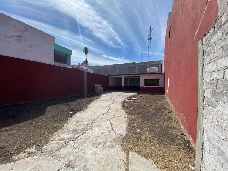 Terreno en Venta en Villas del Sur, Querétaro ¡Excelente Ubicación en Calle Abierta, Zona Centro! miniatura 4