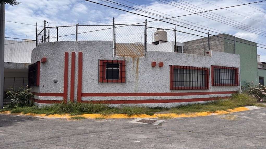 Casa en Esquina de 1 Piso en Venta en Fraccionamiento Santiago, Querétaro miniatura 25