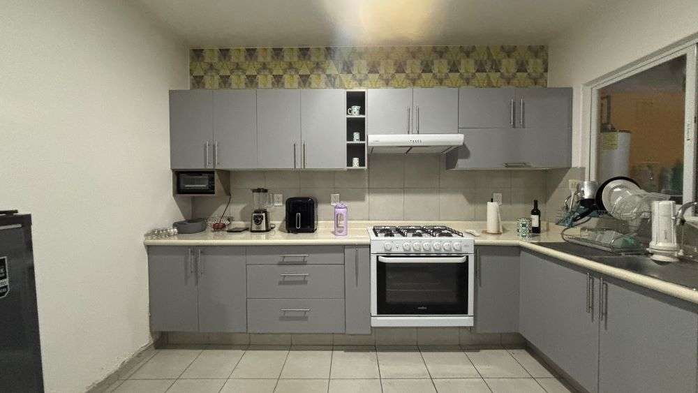 Casa en Venta de Un Piso con Bodega, en Esquina, Colonia Burócrata, Querétaro miniatura 5