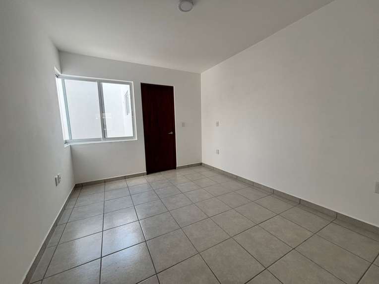 Casa en Venta en San Mateo, Corregidora, Querétaro - Con Recámara en Planta Baja miniatura 11