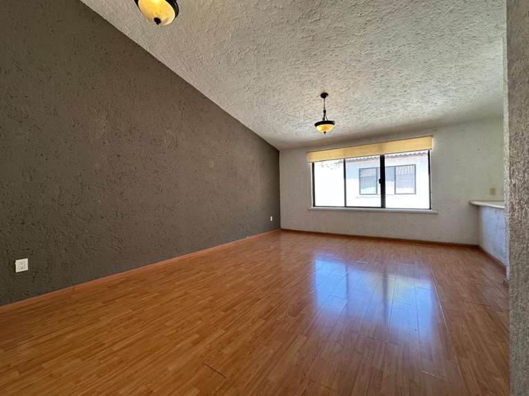 Departamento en Venta en Planta Alta - Residencial Bellavista, Corregidora Querétaro miniatura 2