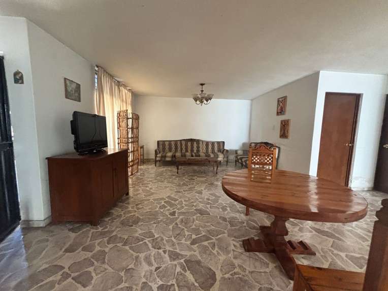 Casa de 1 Piso en Venta en Fraccionamiento Santiago, Querétaro miniatura 4