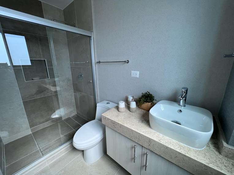 Casa de 3 Niveles en Venta en La Vista Residencial, Querétaro – Modelo Scordia Plus miniatura 15