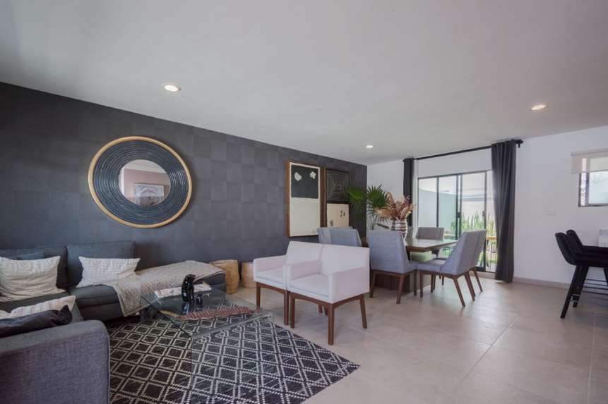 Casa de 3 Niveles en Venta en La Vista Residencial, Querétaro – Modelo Scordia Plus miniatura 2