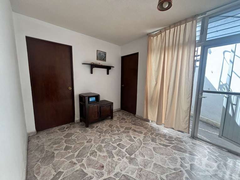 Casa de 1 Piso en Venta en Fraccionamiento Santiago, Querétaro miniatura 3