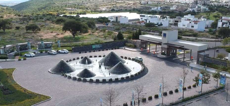 Casa de 3 Niveles en Venta en La Vista Residencial, Querétaro – Modelo Scordia Plus miniatura 19