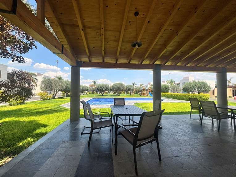 Casa en Venta en Puerta Real, Corregidora, Querétaro miniatura 3