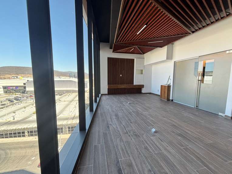 Oficina Corporativa en Renta en Torre Level - Jurica, Querétaro miniatura 9