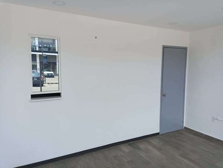 Locales Comerciales en Venta, Plaza Master Peñuelas, Querétaro - En Planta Baja miniatura 4