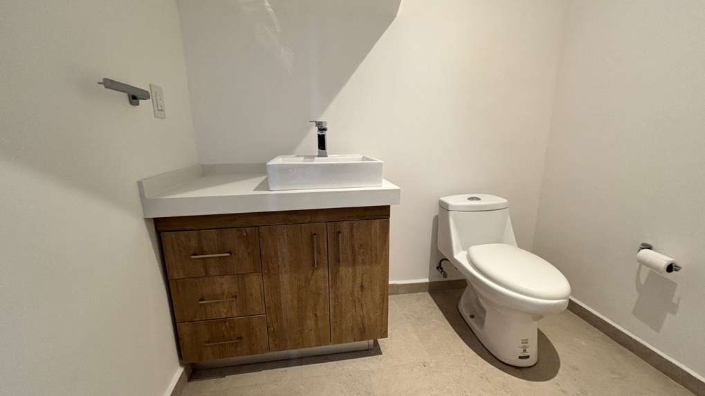 Departamento Dúplex de Dos Niveles en Renta - El Refugio, Querétaro miniatura 27
