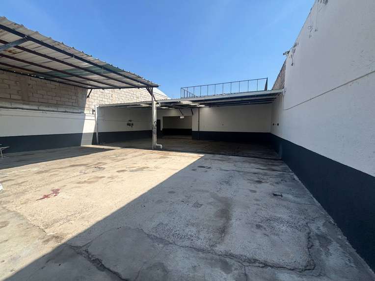 Terreno con Techumbre en Renta - Colonia Niños Héroes, Querétaro en Niños Héroes, Querétaro