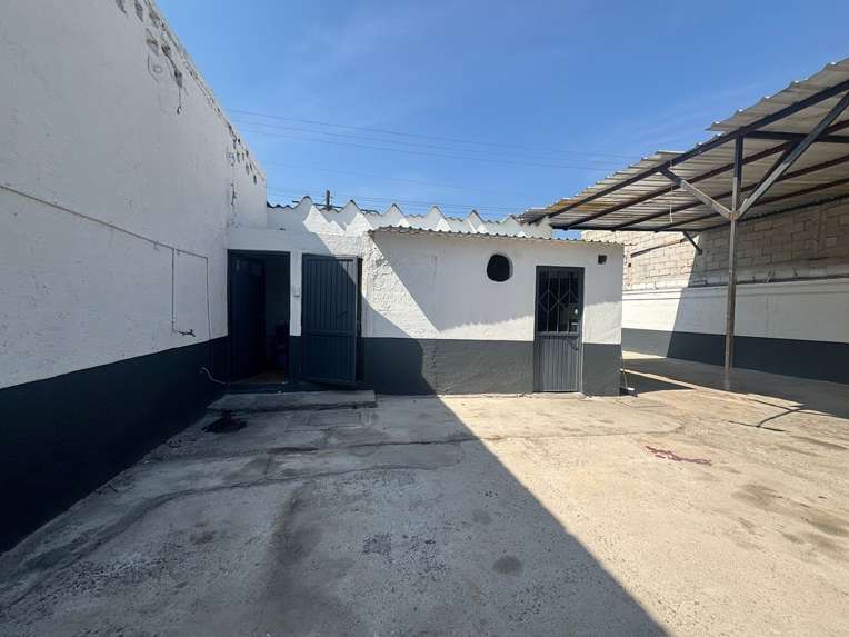 Terreno con Techumbre en Renta - Colonia Niños Héroes, Querétaro miniatura 8