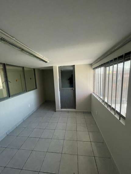 Bodegas en Venta en la Central de Abastos, Querétaro miniatura 12