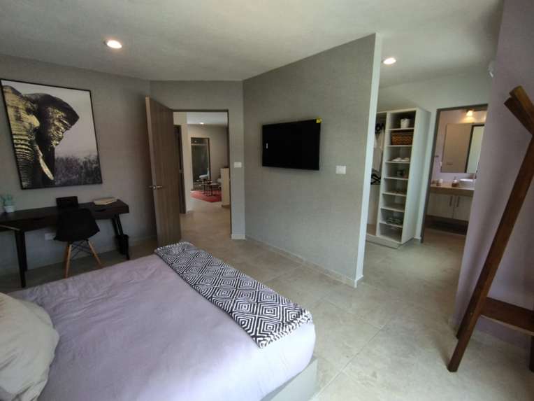 Casa de 3 Niveles en Venta en La Vista Residencial, Querétaro – Modelo Scordia Plus miniatura 8