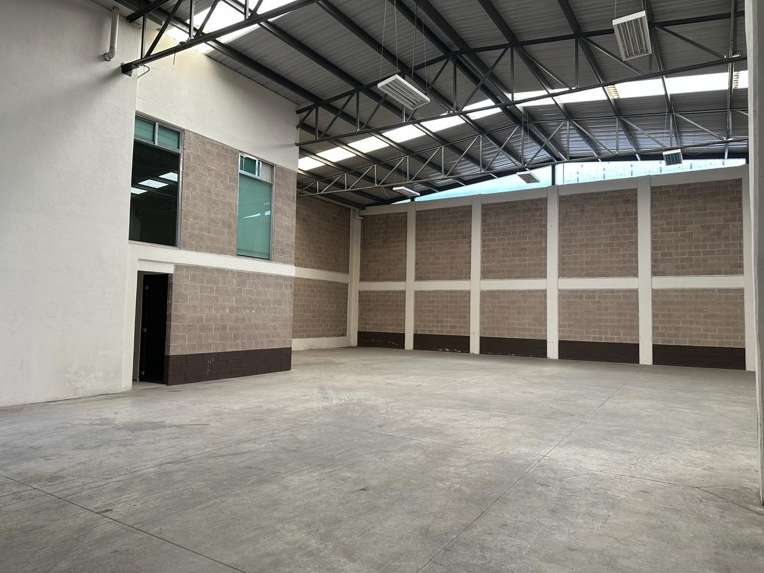 Bodega Industrial en Renta en Parque Industrial FINSA I, El Marqués, Querétaro miniatura 18