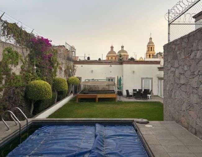 Casa en Renta en el Centro Histórico de Querétaro – Para Hotel miniatura 19