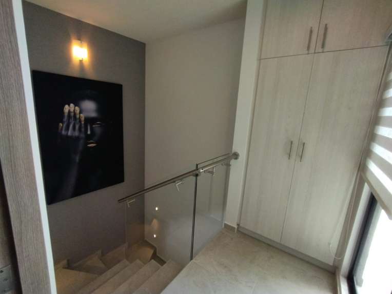 Casa de 3 Niveles en Venta en La Vista Residencial, Querétaro – Modelo Scordia Plus miniatura 7