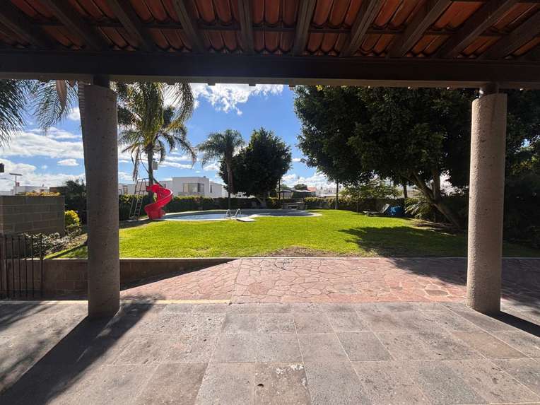 Casa en Renta en Fraccionamiento La Cima, Querétaro miniatura 14