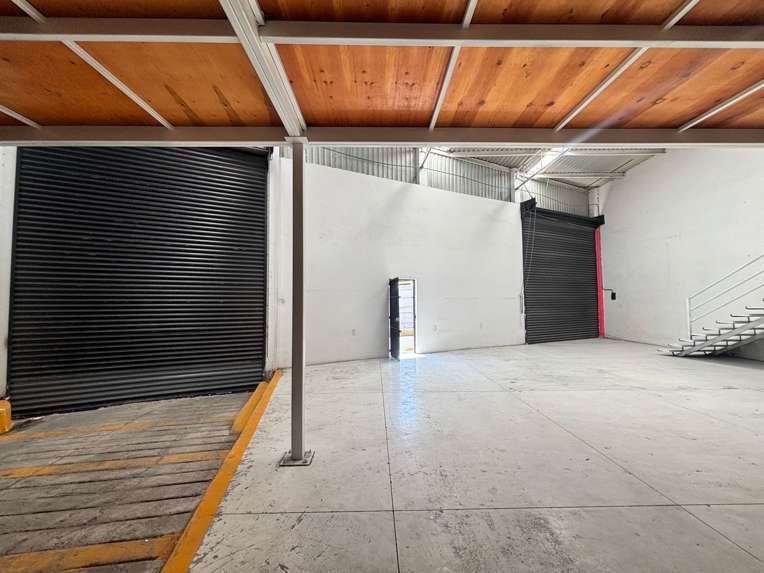 Bodega Comercial en Renta en Av. 5 de Febrero, Niños Héroes, Querétaro miniatura 8