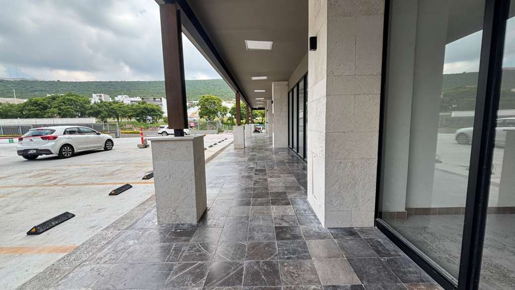 Local Comercial en Renta en Urban Valley, El Refugio, Querétaro miniatura 10
