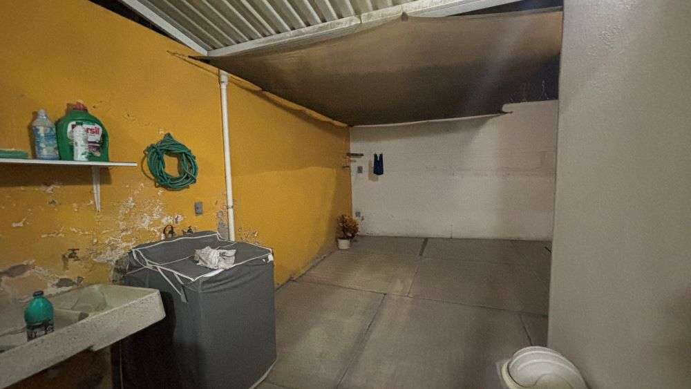 Casa en Venta de Un Piso con Bodega, en Esquina, Colonia Burócrata, Querétaro miniatura 10