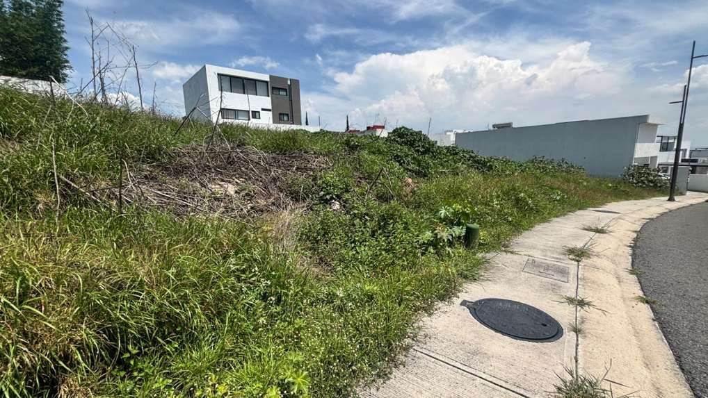 Terreno en Venta en Lomas de Juriquilla, Querétaro miniatura 5