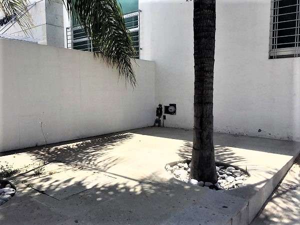 Casa - Oficina en Renta en Pueblo Nuevo, Corregidora, Querétaro miniatura 3