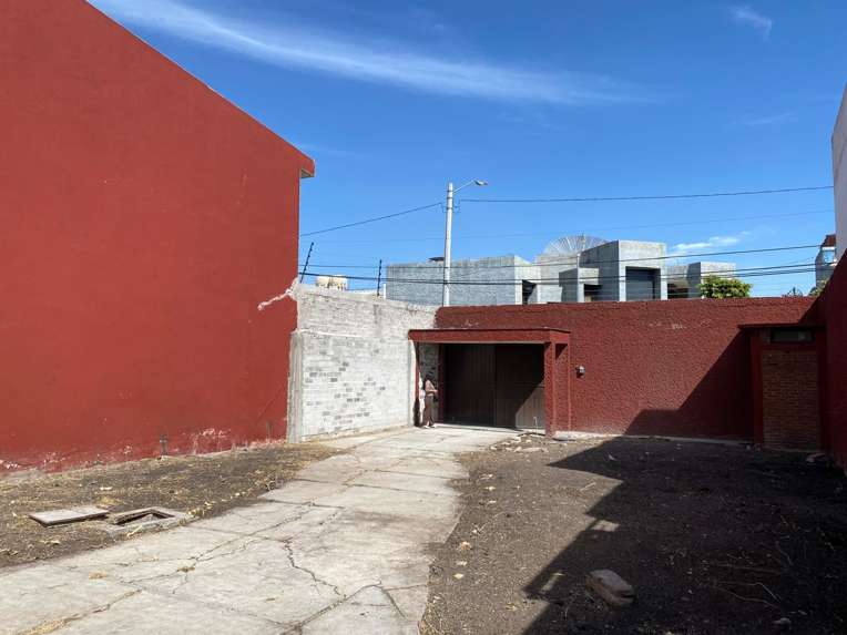 Terreno en Venta en Villas del Sur, Querétaro ¡Excelente Ubicación en Calle Abierta, Zona Centro! miniatura 5