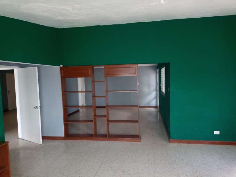 Local - Taller Automotriz en Renta en Av. San Diego, Carrillo Puerto, Querétaro miniatura 13