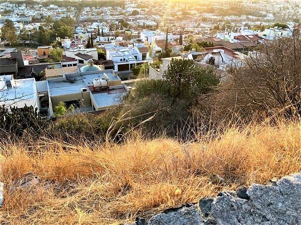 Terreno en Venta en Loma Dorada, Querétaro ¡Con Hermosa Vista a la Ciudad! miniatura 7
