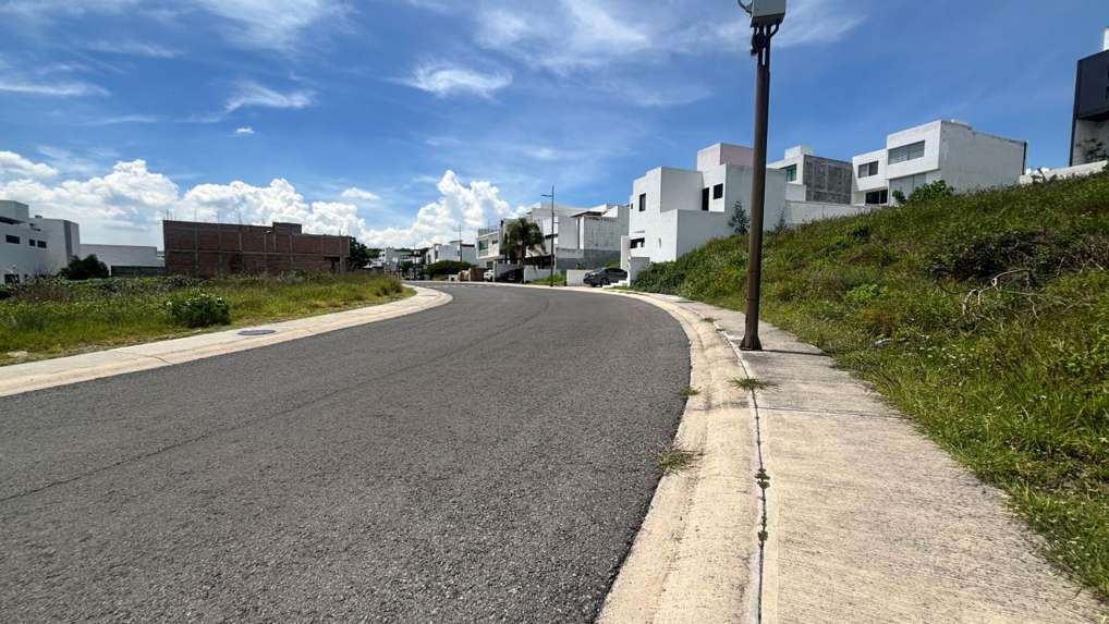 Terreno en Venta en Lomas de Juriquilla, Querétaro miniatura 10
