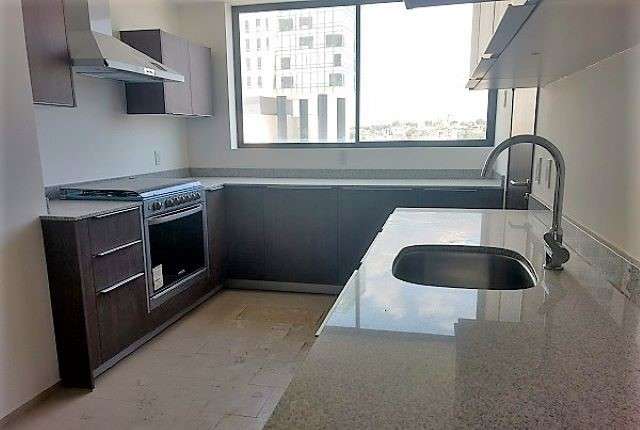 Departamento en Renta de 3 Recámaras en Latitud La Victoria - Ubicación Céntrica en Querétaro miniatura 3
