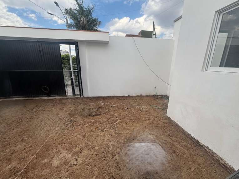 Casa de un Piso en Venta en Galindas Residencial, Querétaro - Calle Abierta miniatura 11