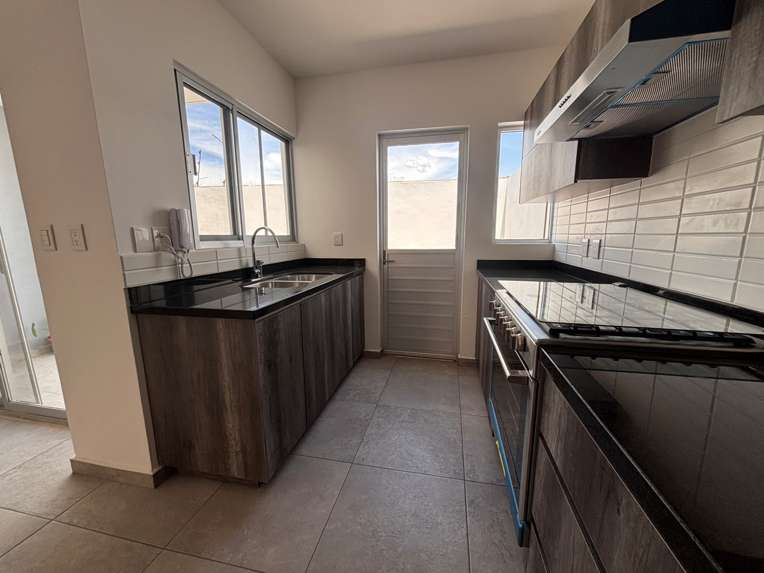 Casa en Venta en Pedregal de Schoenstatt, Corregidora, Querétaro miniatura 9