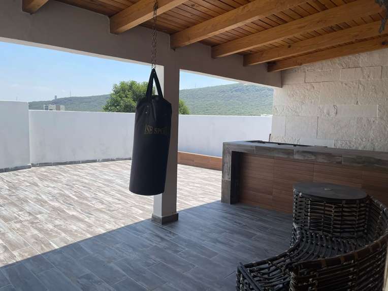 Casa en Venta en Centro Sur, Querétaro - Con Roof Garden miniatura 3