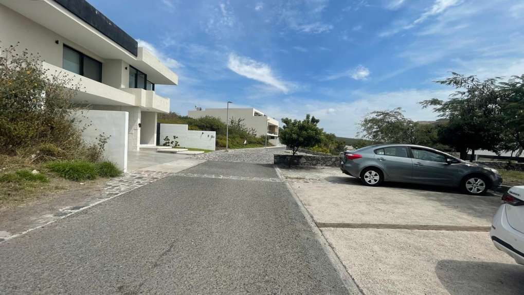Terreno Residencial en Venta en Sección Tolmo, Vista Real, Corregidora, Querétaro miniatura 10