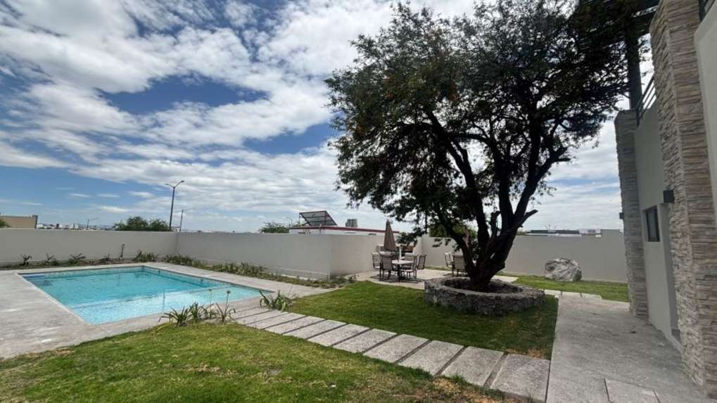 Departamento en Renta en Planta Baja - La Vista Residencial, Querétaro miniatura 30