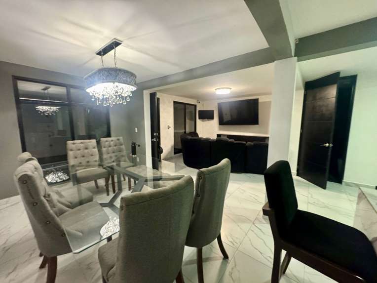 Casa en Renta en Valle Diamante, Corregidora, Querétaro – Semiamueblada o Sin Amueblar miniatura 8